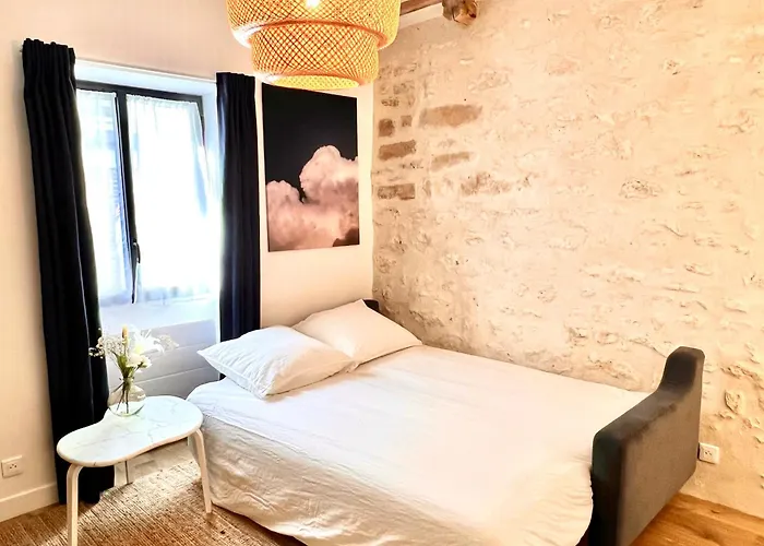 Duplex Standing 7Min➤Fontainebleau-Insead⎮45Min➤Paris
